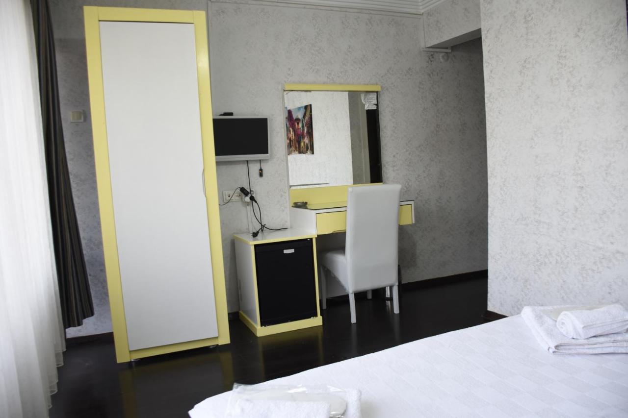 Yalcin Otel Анталия Екстериор снимка