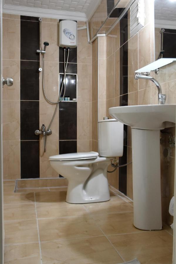 Yalcin Otel Анталия Екстериор снимка