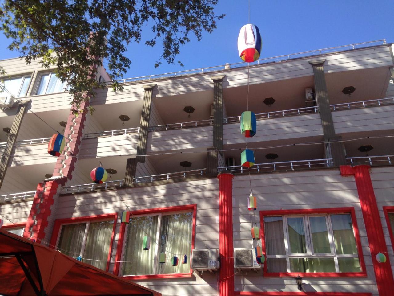 Yalcin Otel Анталия Екстериор снимка