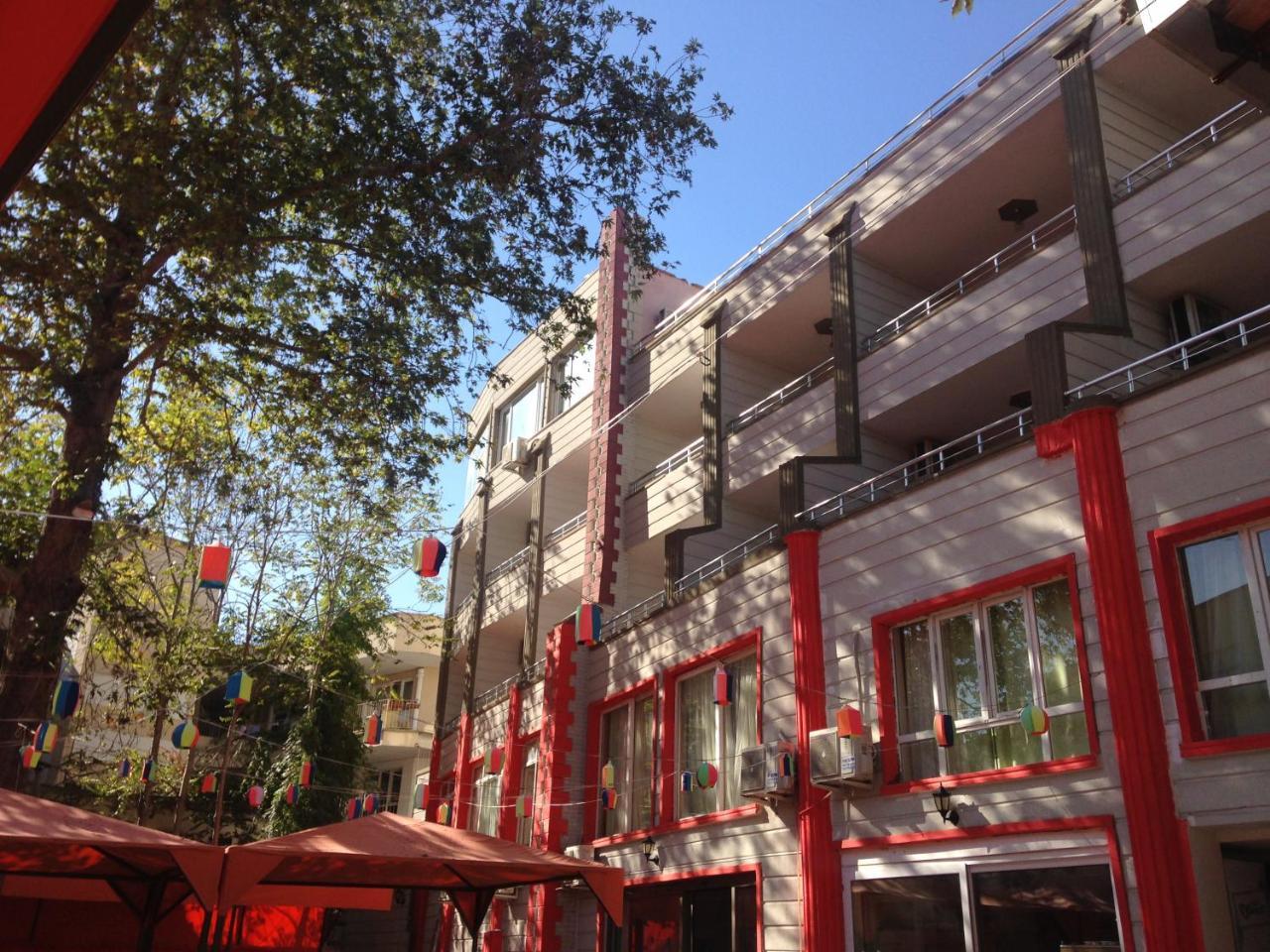 Yalcin Otel Анталия Екстериор снимка